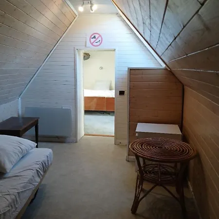 Tour Rose Apartment *